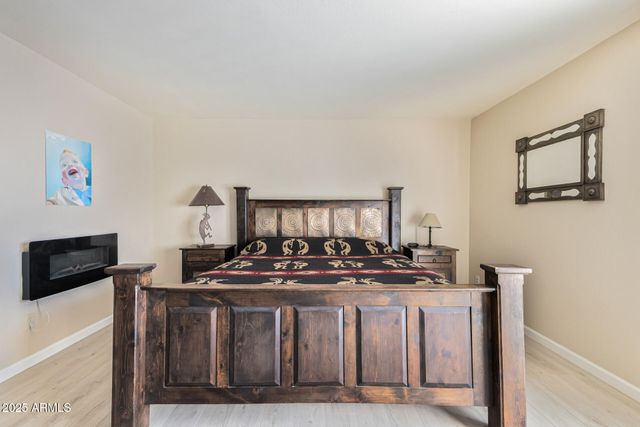 5532 S MARINE Drive, Tempe, AZ 85283