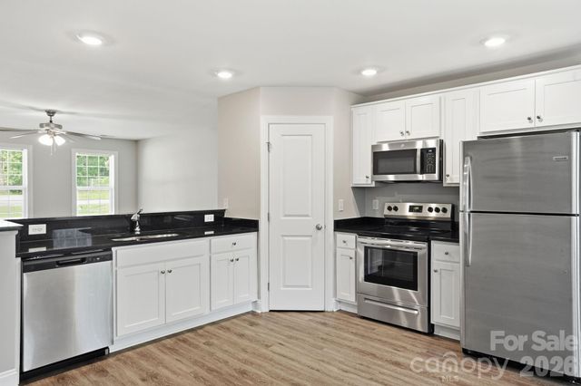 1514 Jamaica Road, Kannapolis, NC 28083