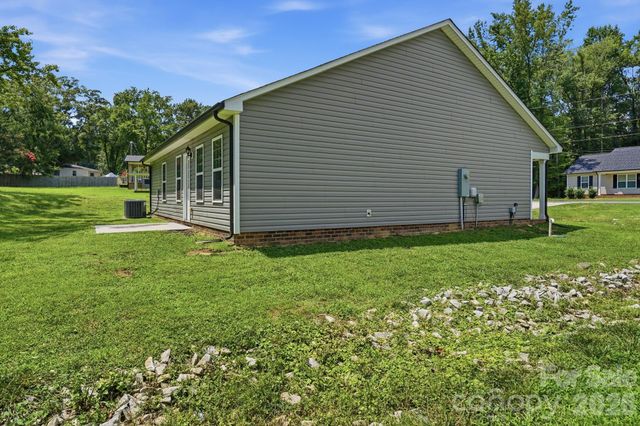 1514 Jamaica Road, Kannapolis, NC 28083