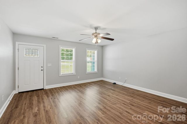 1514 Jamaica Road, Kannapolis, NC 28083