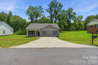 1514 Jamaica Road, Kannapolis, NC 28083