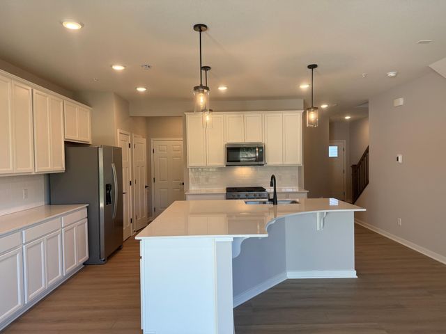 14983 Avondale View, Rosemount, MN 55068