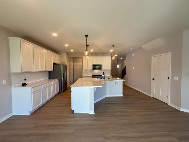 14983 Avondale View, Rosemount, MN 55068