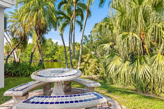 1175 GRANT Street, Hollywood, FL 33019