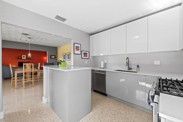 1175 GRANT Street, Hollywood, FL 33019