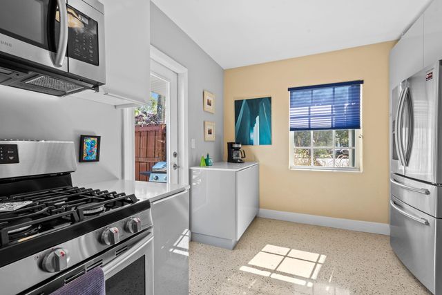 1175 GRANT Street, Hollywood, FL 33019