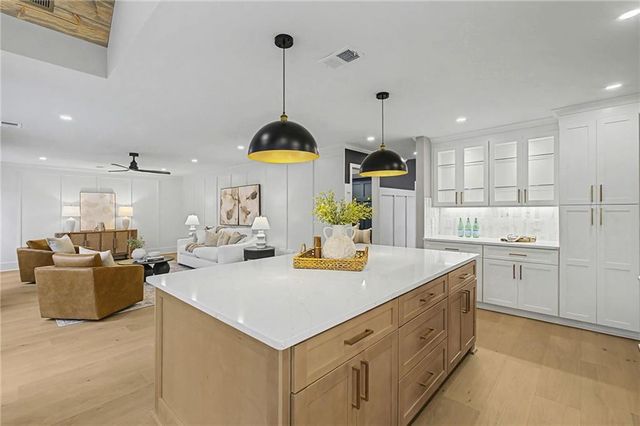 8035 Canter Lane, Alpharetta, GA 30009