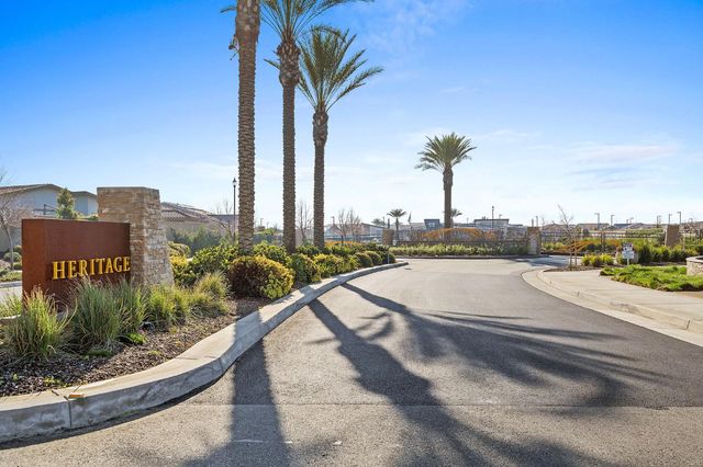 6049 Element Ln, Roseville, CA 95747