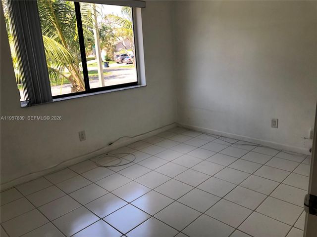 719 SE 3rd Ave 719, Dania Beach, FL 33004