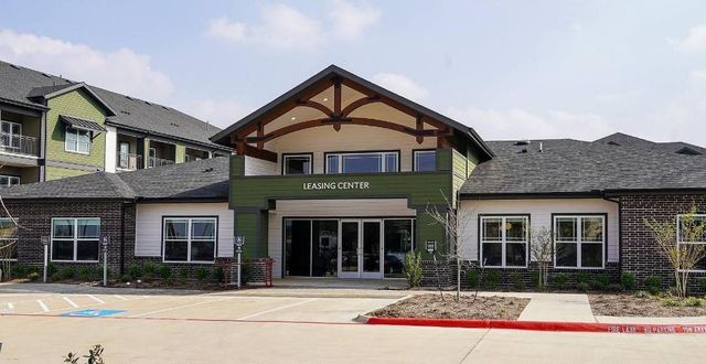 2953 Fm 2920 Road 13301, Spring, TX 77388