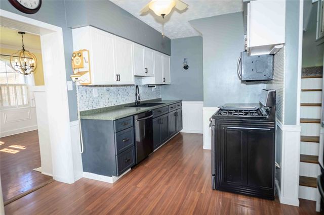 107 Telegraph Rd, Luzerne Twp, PA 15417