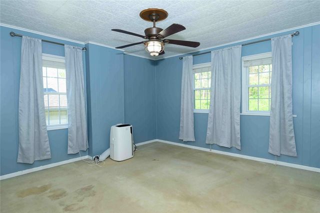 107 Telegraph Rd, Luzerne Twp, PA 15417