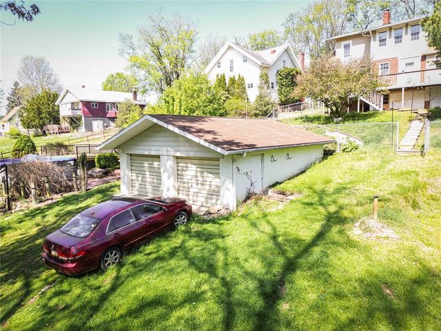 107 Telegraph Rd, Luzerne Twp, PA 15417
