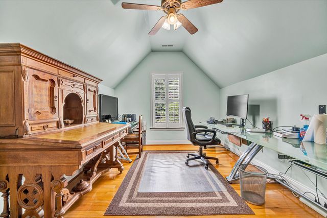 3129 Hidden Oak RD SW, Roanoke, VA 24018