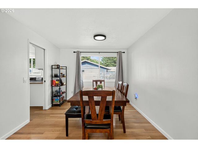 1801 Se 54TH Ave, Hillsboro, OR 97123
