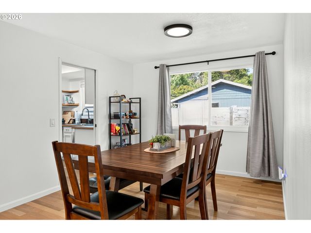 1801 Se 54TH Ave, Hillsboro, OR 97123