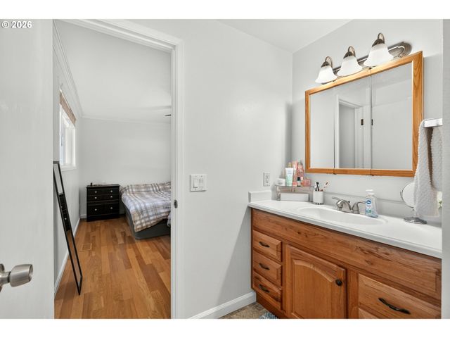 1801 Se 54TH Ave, Hillsboro, OR 97123