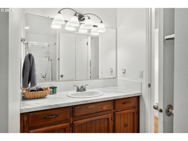 1801 Se 54TH Ave, Hillsboro, OR 97123