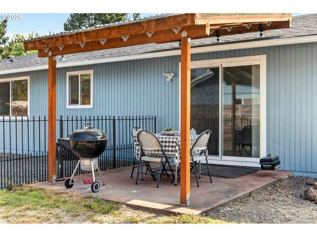 1801 Se 54TH Ave, Hillsboro, OR 97123