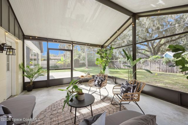 108 N Virginia Avenue, Sanford, FL 32771