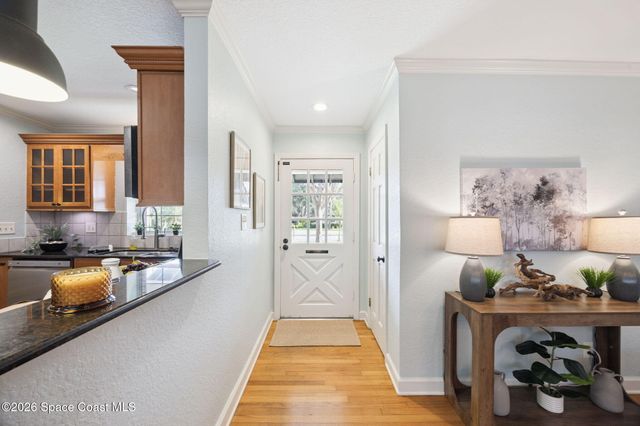 108 N Virginia Avenue, Sanford, FL 32771