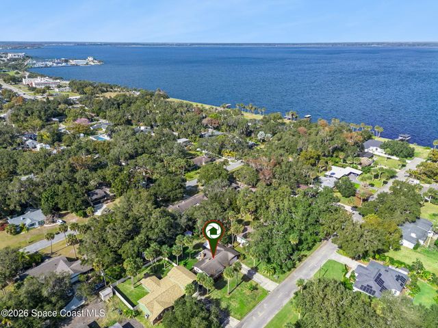 108 N Virginia Avenue, Sanford, FL 32771