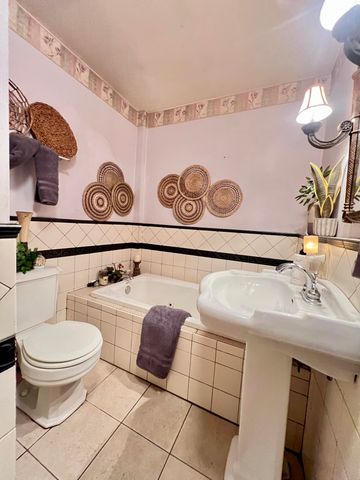 1600 JEFFERSON DR, Boonville, MO 65233