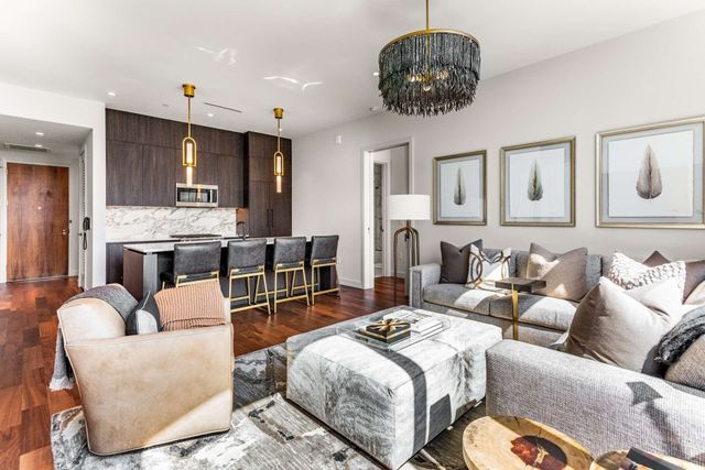 160 2nd Ave S Apt 2306, Nashville, TN 37201