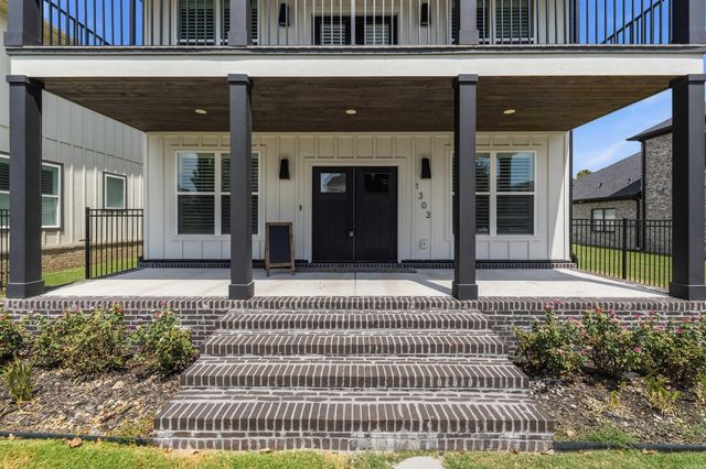 1303 Rockwater Boulevard, North Little Rock, AR 72114