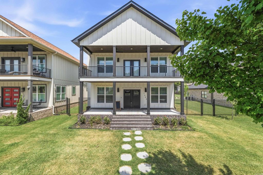 1303 Rockwater Boulevard, North Little Rock, AR 72114