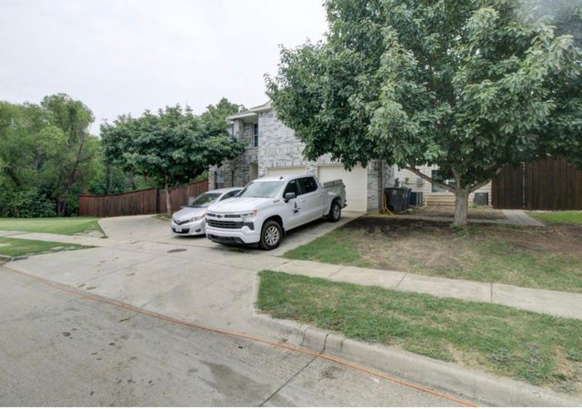 1333 Falcon Drive, Dallas, TX 75051