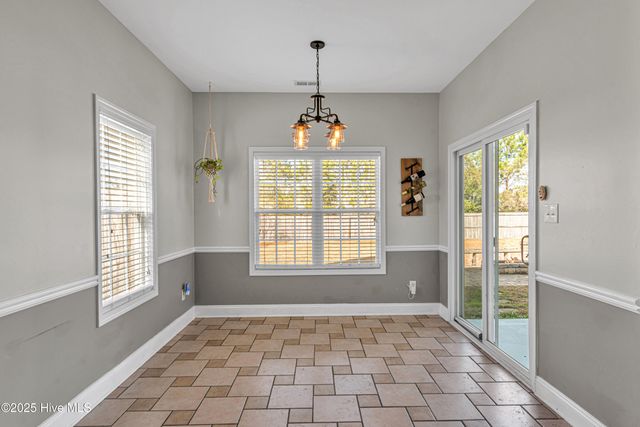 203 Sunstone Court, Jacksonville, NC 28546