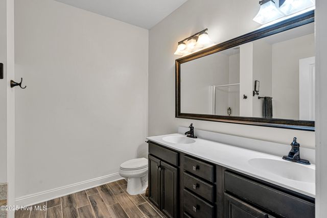 203 Sunstone Court, Jacksonville, NC 28546