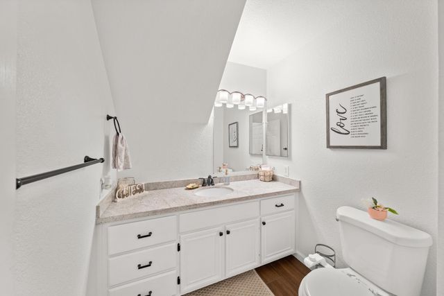 4752 67th St, Sacramento, CA 95820