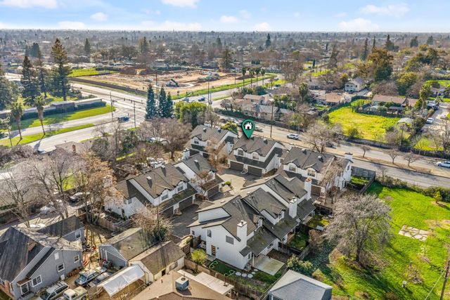 4752 67th St, Sacramento, CA 95820