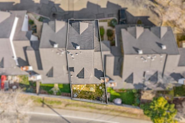 4752 67th St, Sacramento, CA 95820