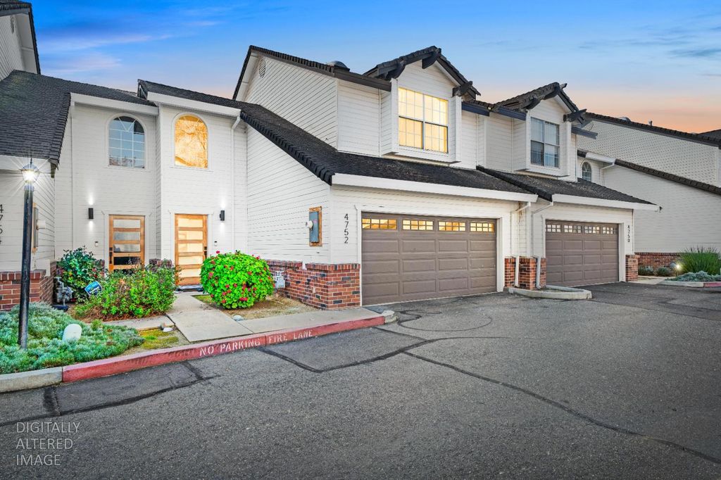 4752 67th St, Sacramento, CA 95820