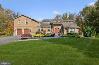 18 LANSBROOK CT, Sewell, NJ 08080