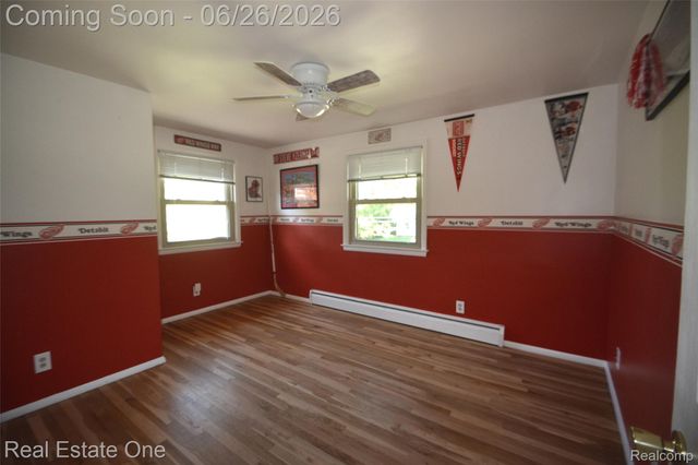615 Willard Avenue, Rochester Hills, MI 48307