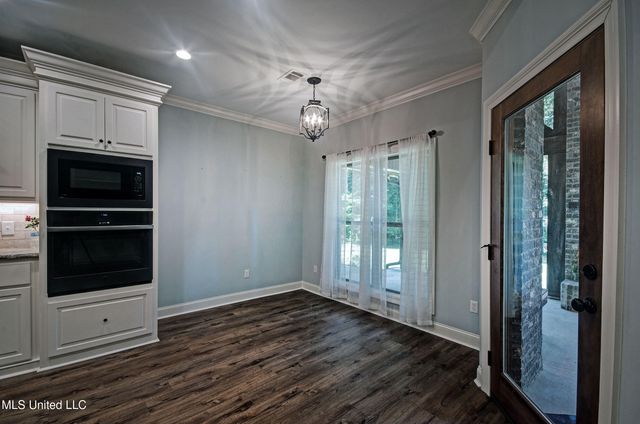 2072 Quail Hill Road, Brandon, MS 39042