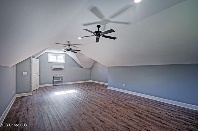 2072 Quail Hill Road, Brandon, MS 39042