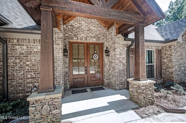 2072 Quail Hill Road, Brandon, MS 39042