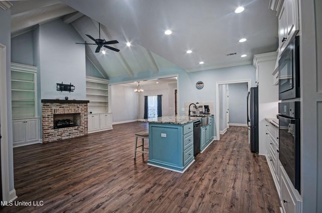 2072 Quail Hill Road, Brandon, MS 39042