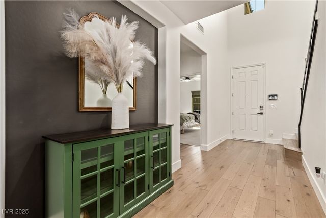 434 Lost Horizon Avenue, Henderson, NV 89002