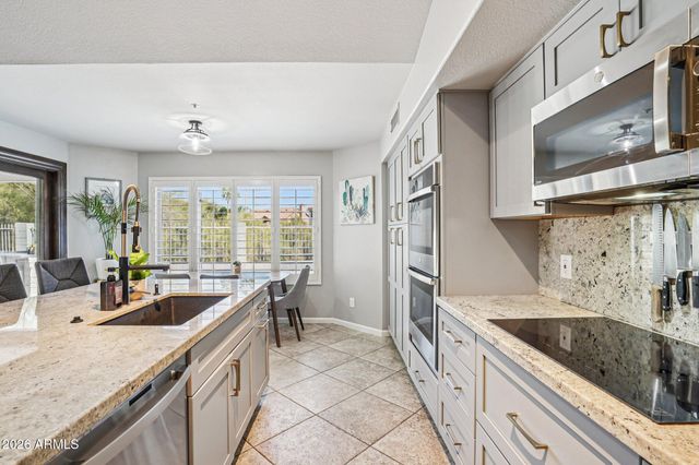 11055 N 128TH Place, Scottsdale, AZ 85259