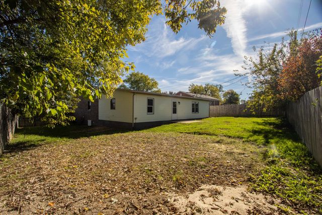 203 Bluebird Court, Lawrenceburg, KY 40342