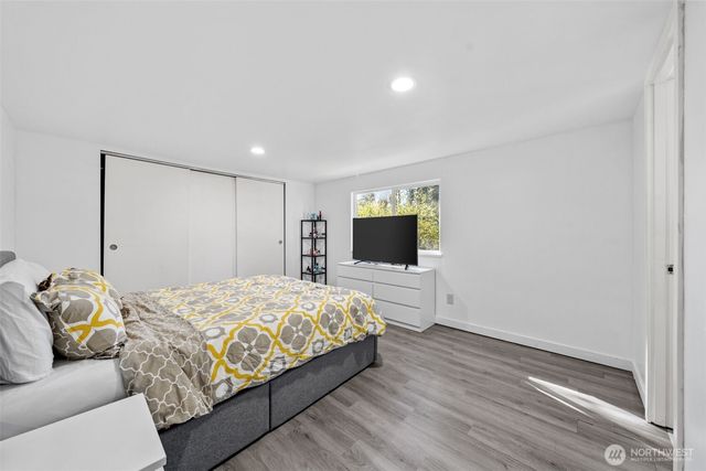 8517 Thuja Avenue SE, Yelm, WA 98597