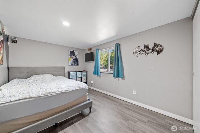 8517 Thuja Avenue SE, Yelm, WA 98597