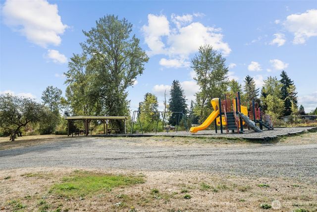 8517 Thuja Avenue SE, Yelm, WA 98597