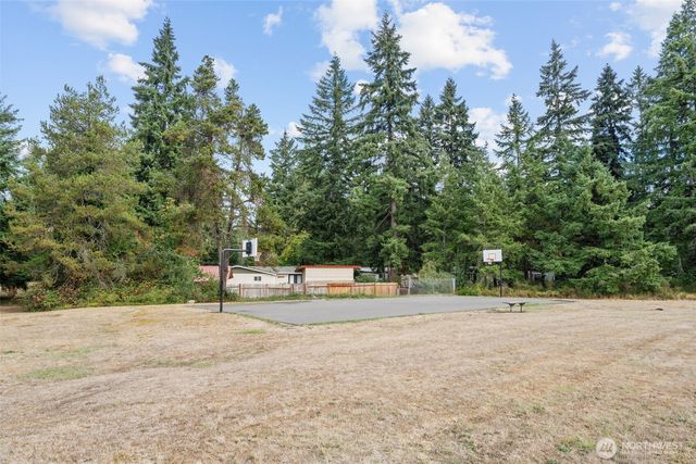 8517 Thuja Avenue SE, Yelm, WA 98597